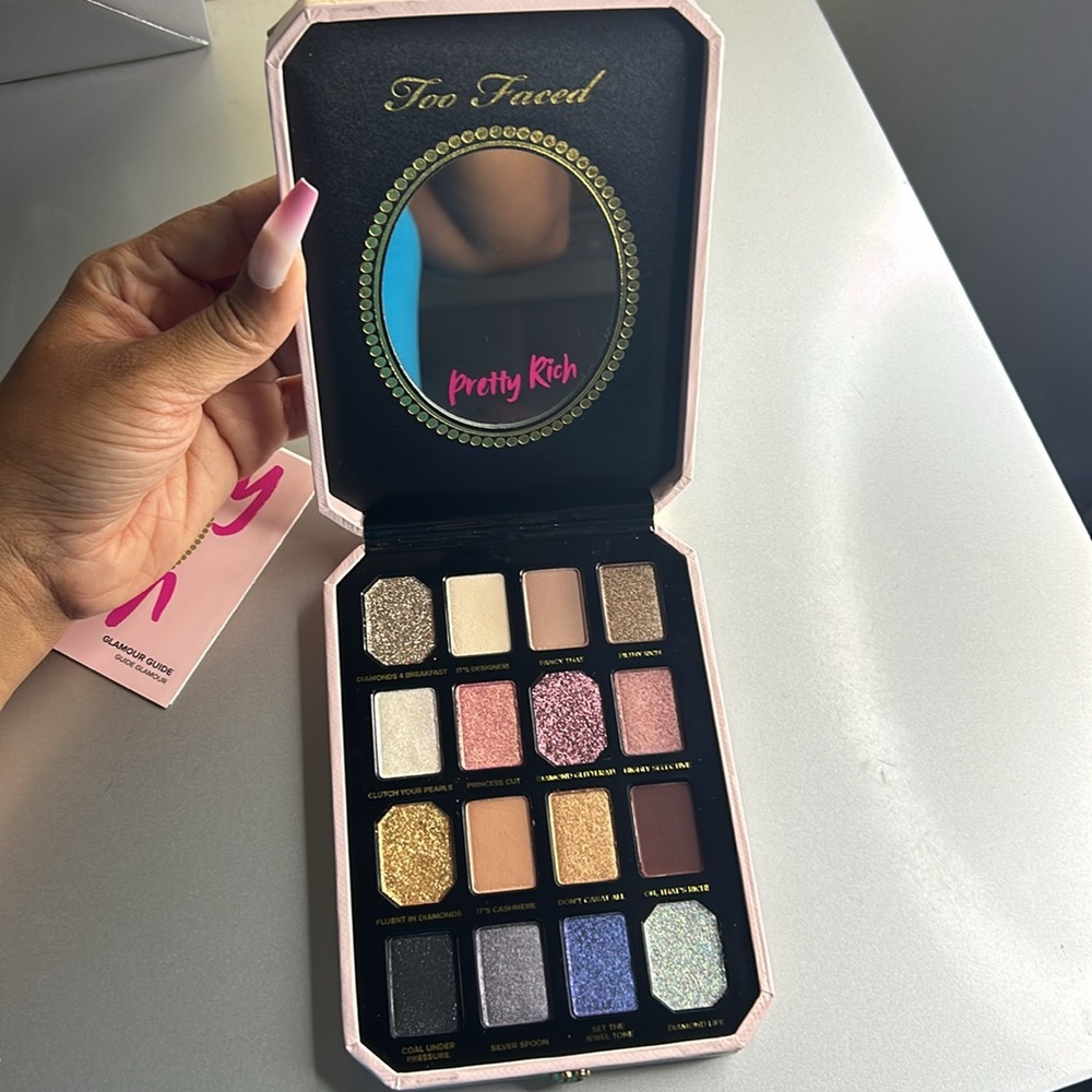 Too faced - Picture 4 of 5